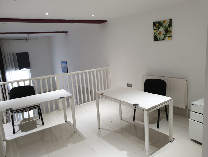 Property photo 2 of 6 Photo 1