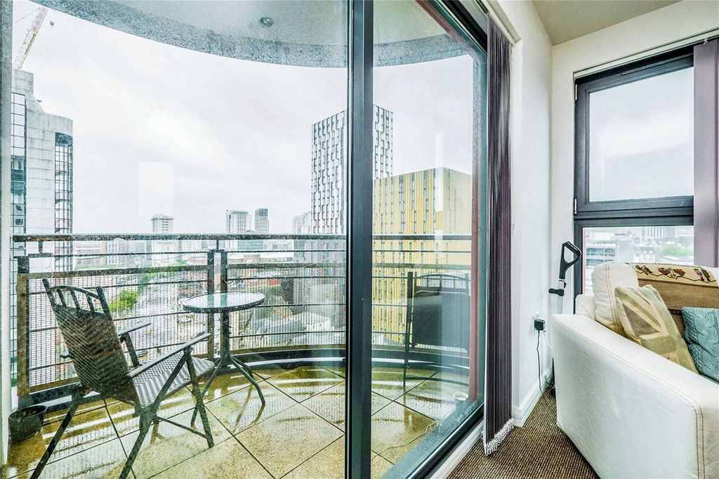 Property photo 1 of 17 Balcony/City View