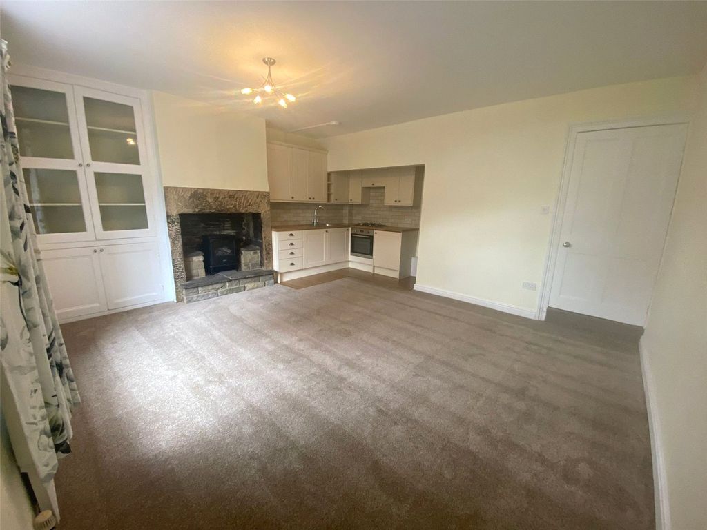Property photo 3 of 10 Picture No. 05