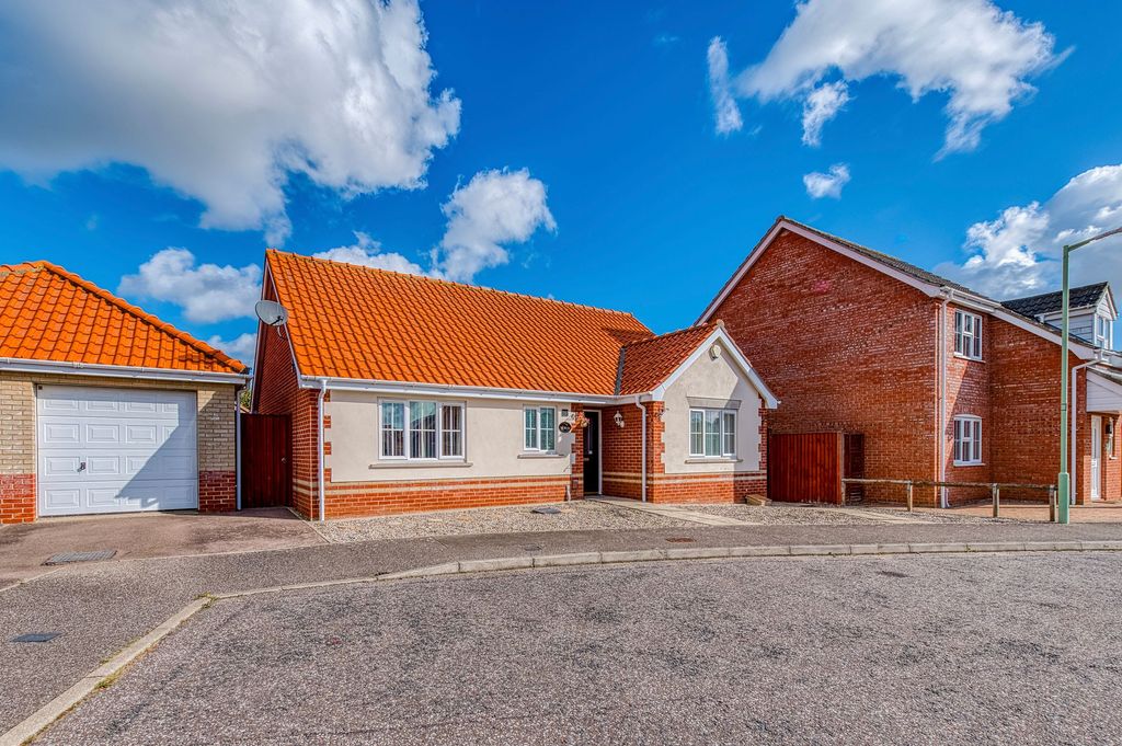 Property photo 1 of 21