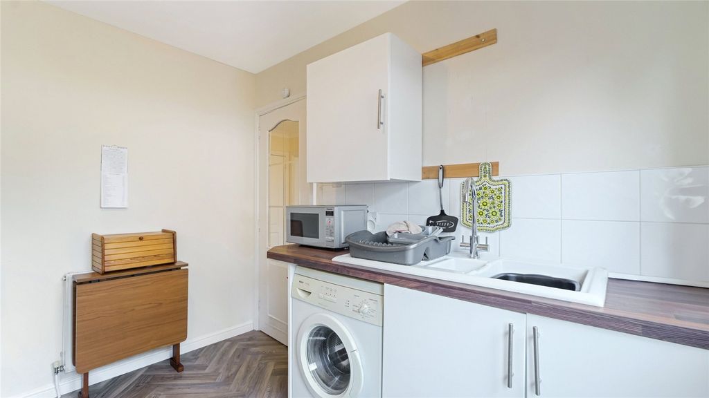 Property photo 3 of 20 Picture No. 10