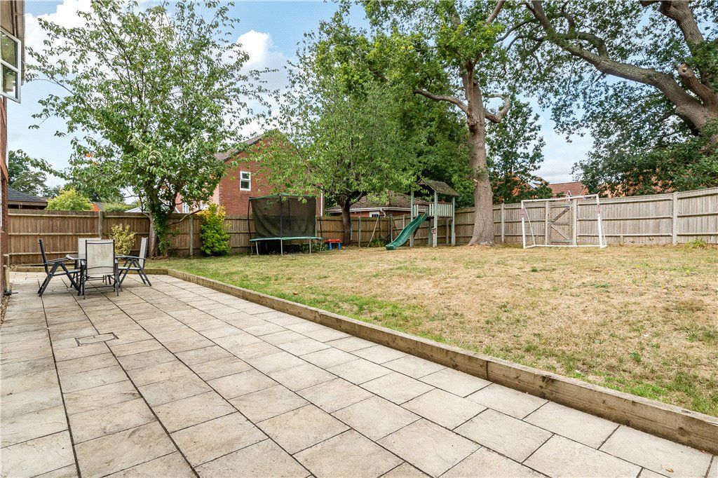 Property photo 2 of 23 Picture No. 26