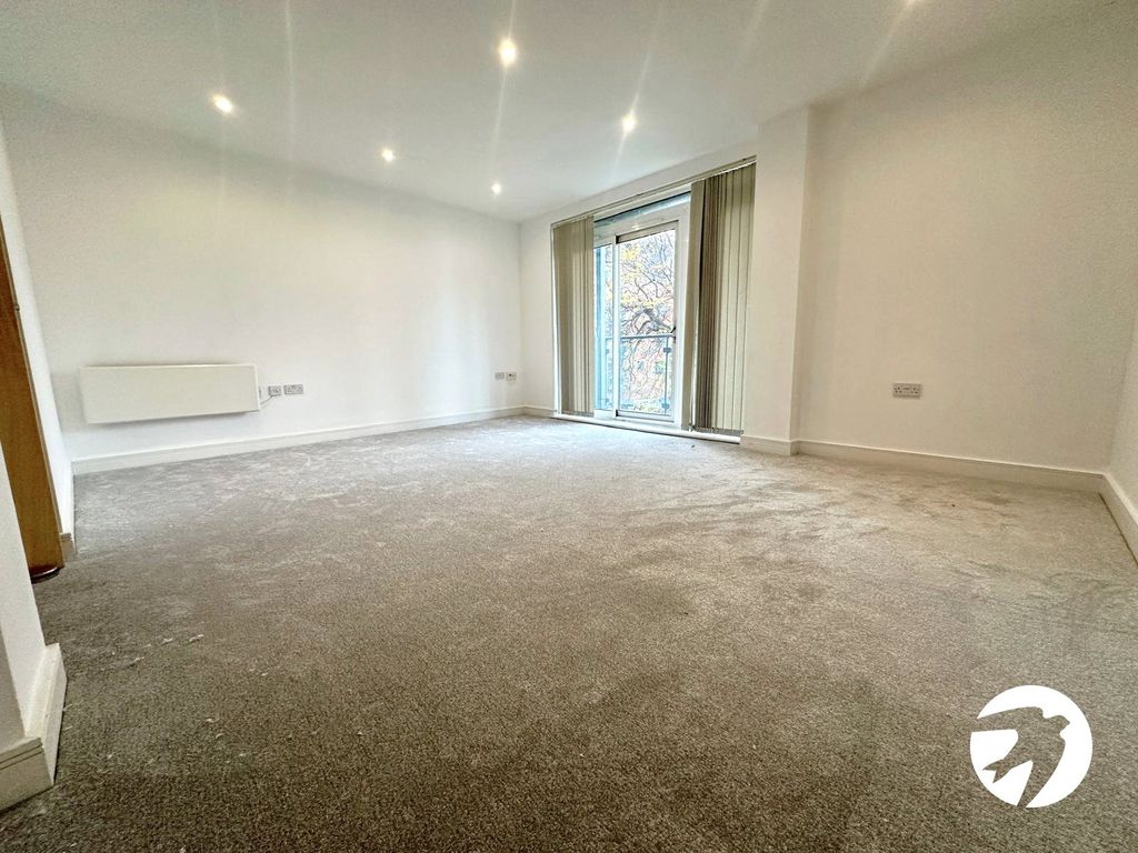 Property photo 2 of 17 Picture 2