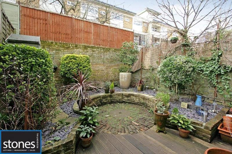 Property photo 2 of 10 Patio Garden