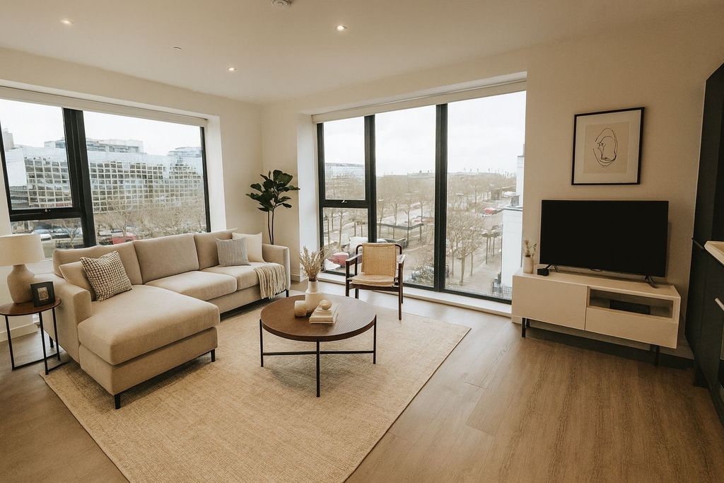 Property photo 2 of 4