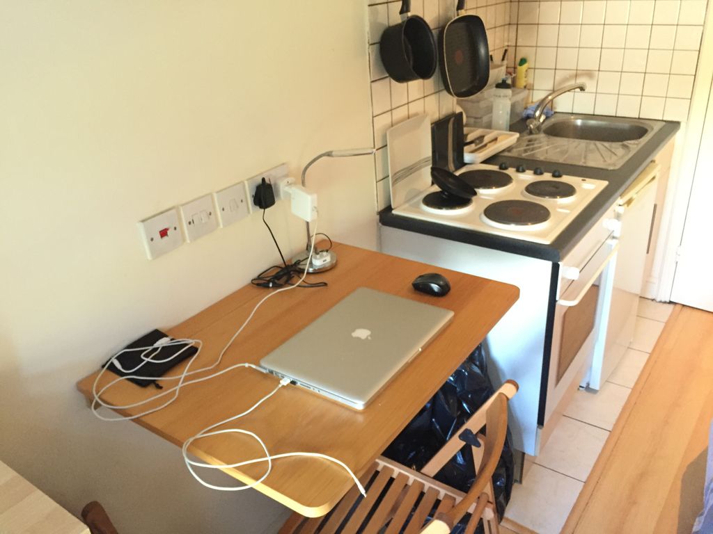 Property photo 2 of 12