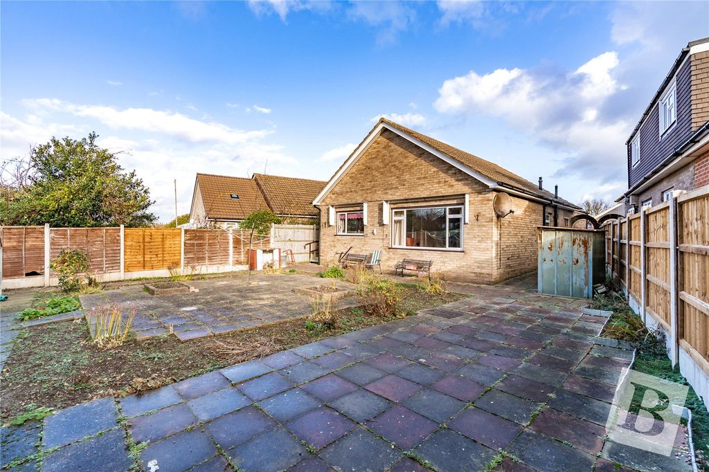 Property photo 2 of 13 Picture No. 12