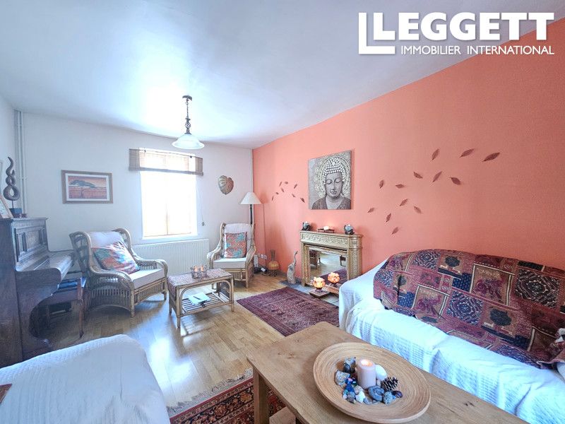 Property photo 2 of 10
