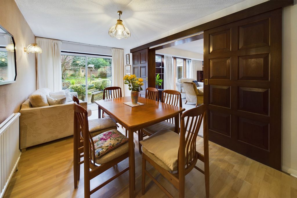 Property photo 3 of 26