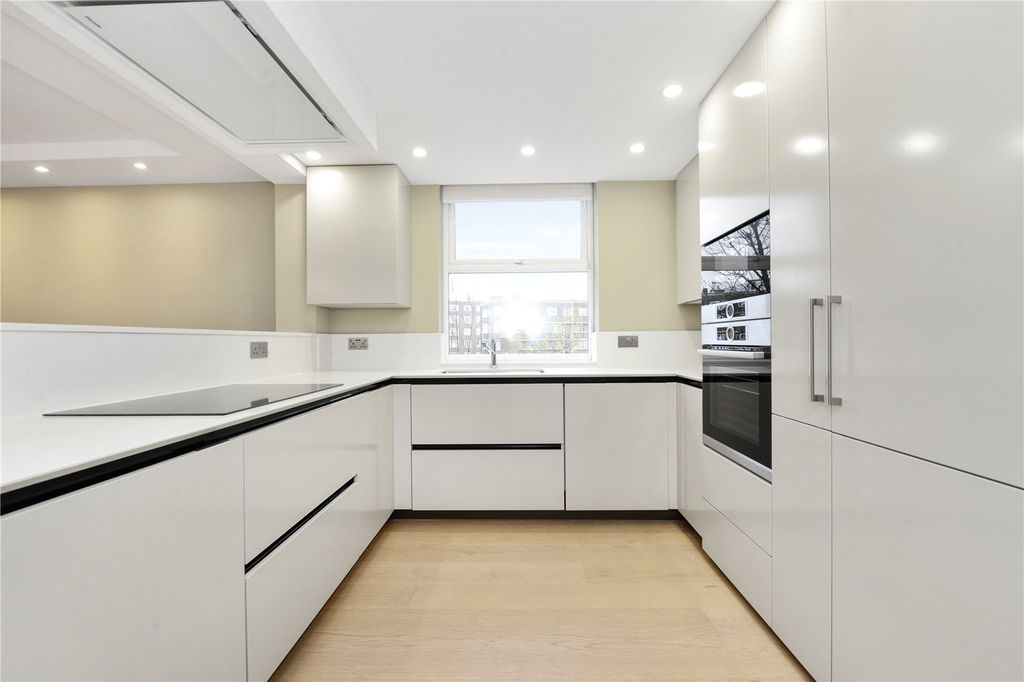 Property photo 1 of 13 Picture No. 17