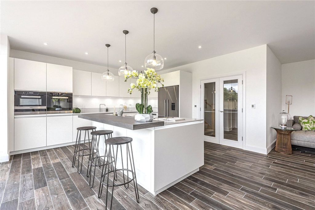 Property photo 2 of 19 Picture No. 02