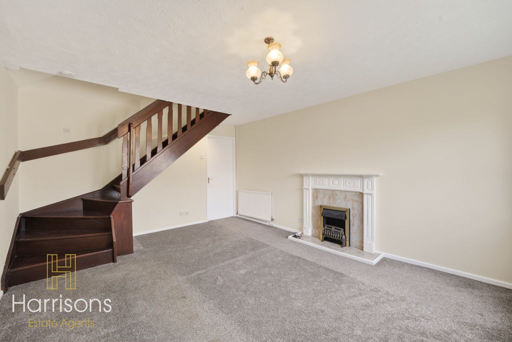 Property photo 3 of 11 Photo 12