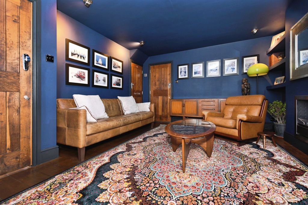Property photo 1 of 20