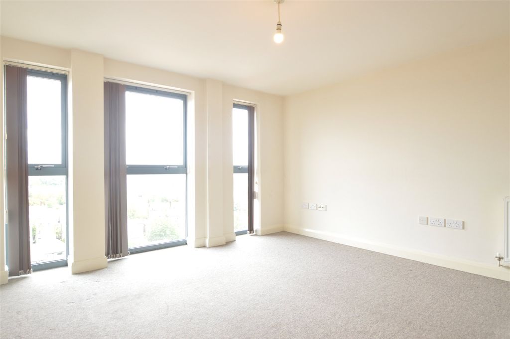 Property photo 1 of 9 Picture No. 32