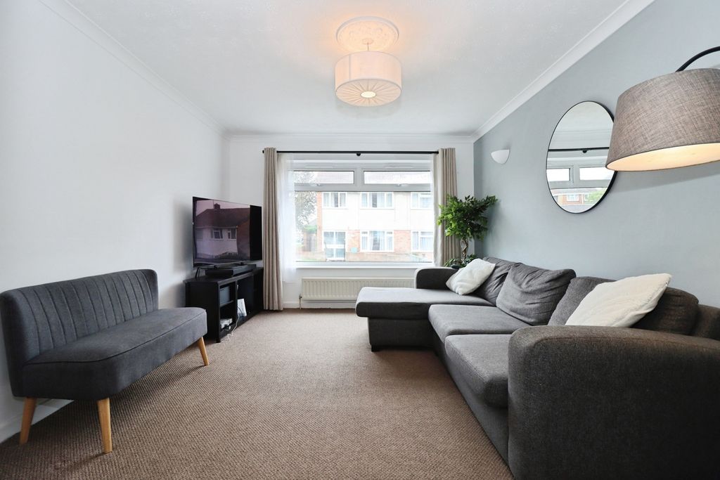 Property photo 3 of 15 Pbox-Img.Jpg