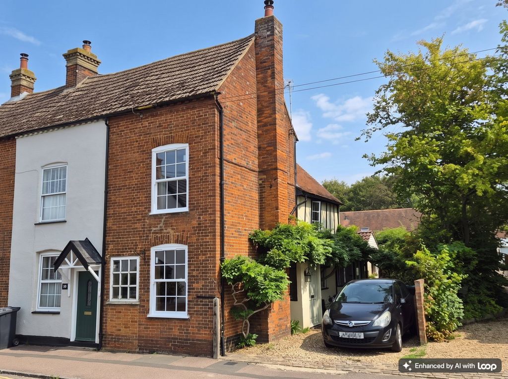 3 bed end terrace house for saleHigh Street, Henlow SG16