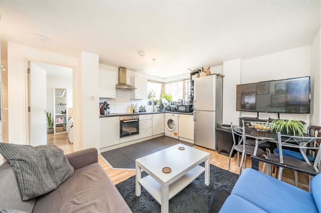 Property photo 3 of 9