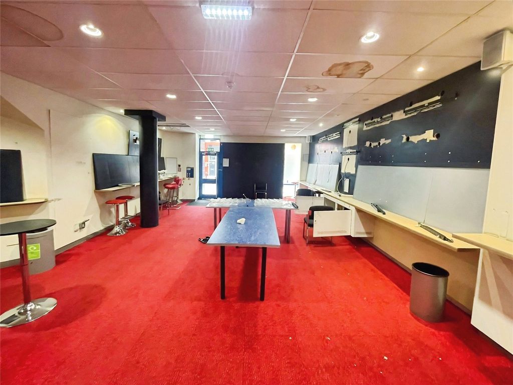 Property photo 3 of 7 Picture No. 02