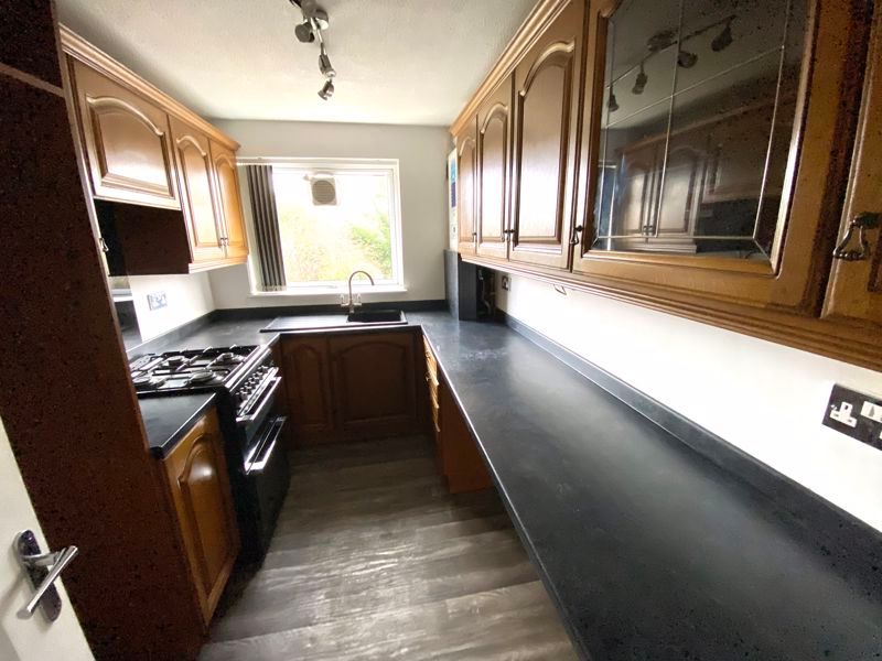 Property photo 3 of 6 Photo 1