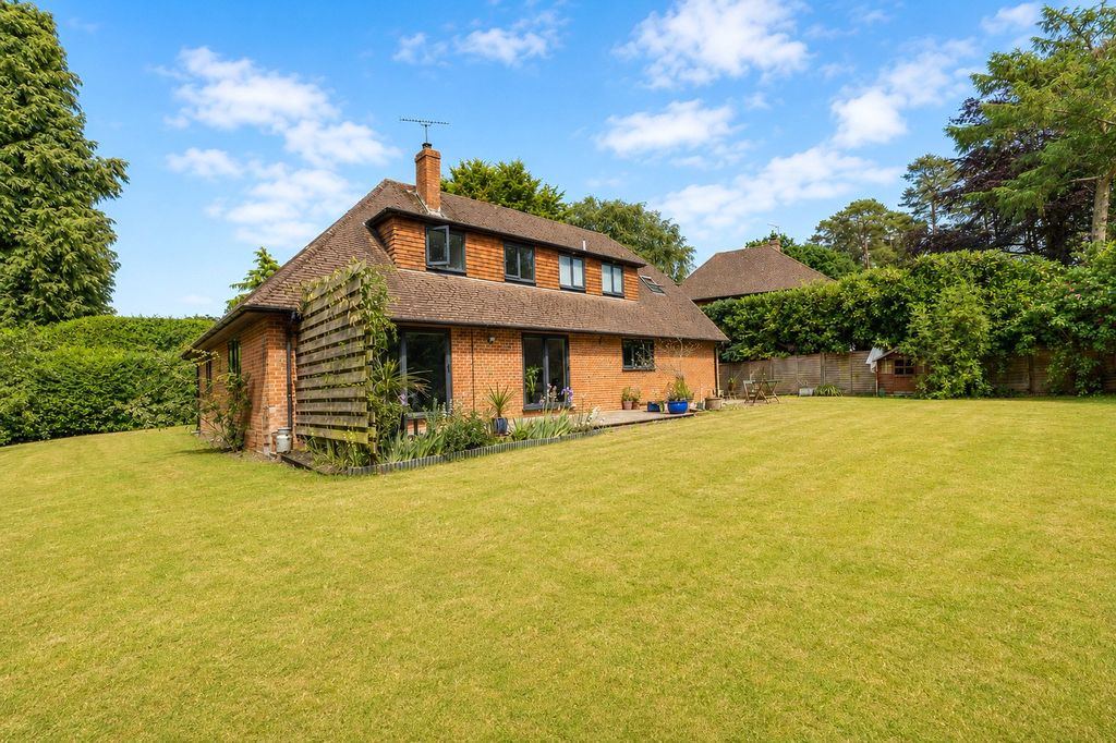 Property photo 1 of 35 Picture No. 75