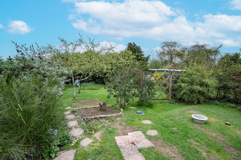 Property photo 2 of 14