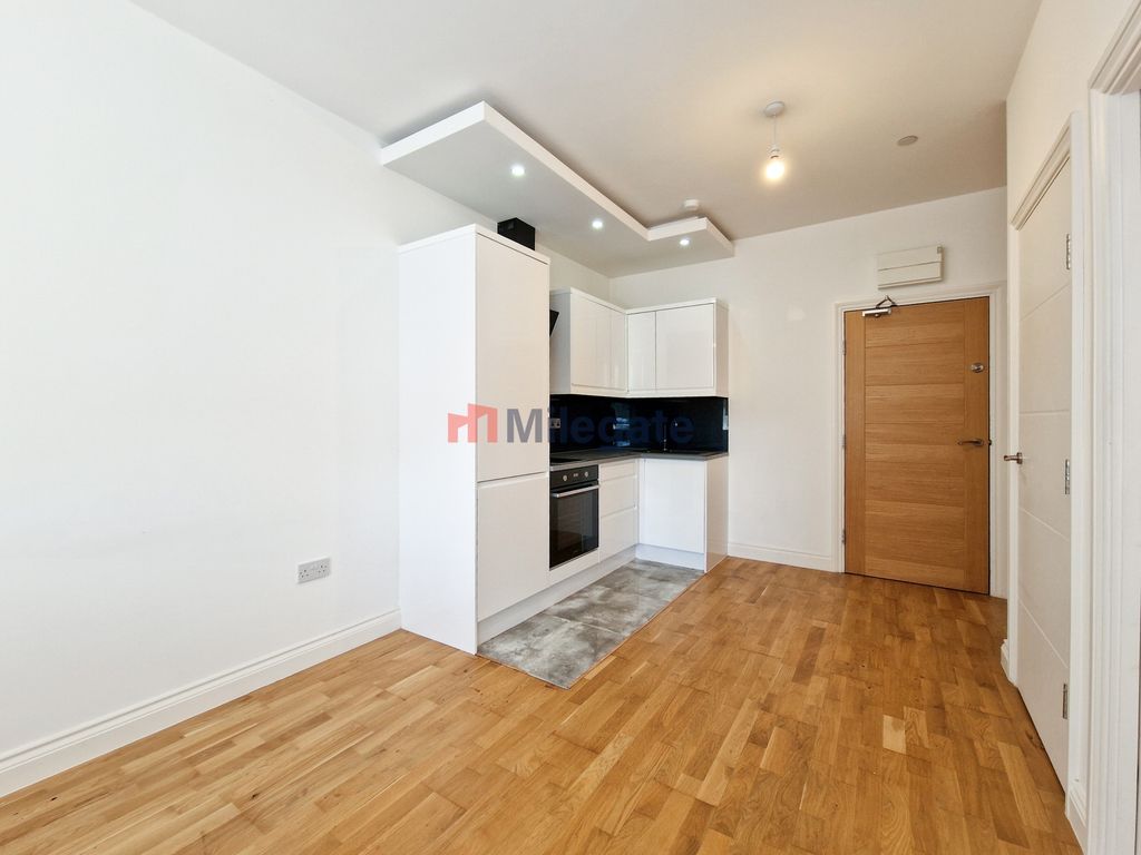 Property photo 3 of 5 Photo 3