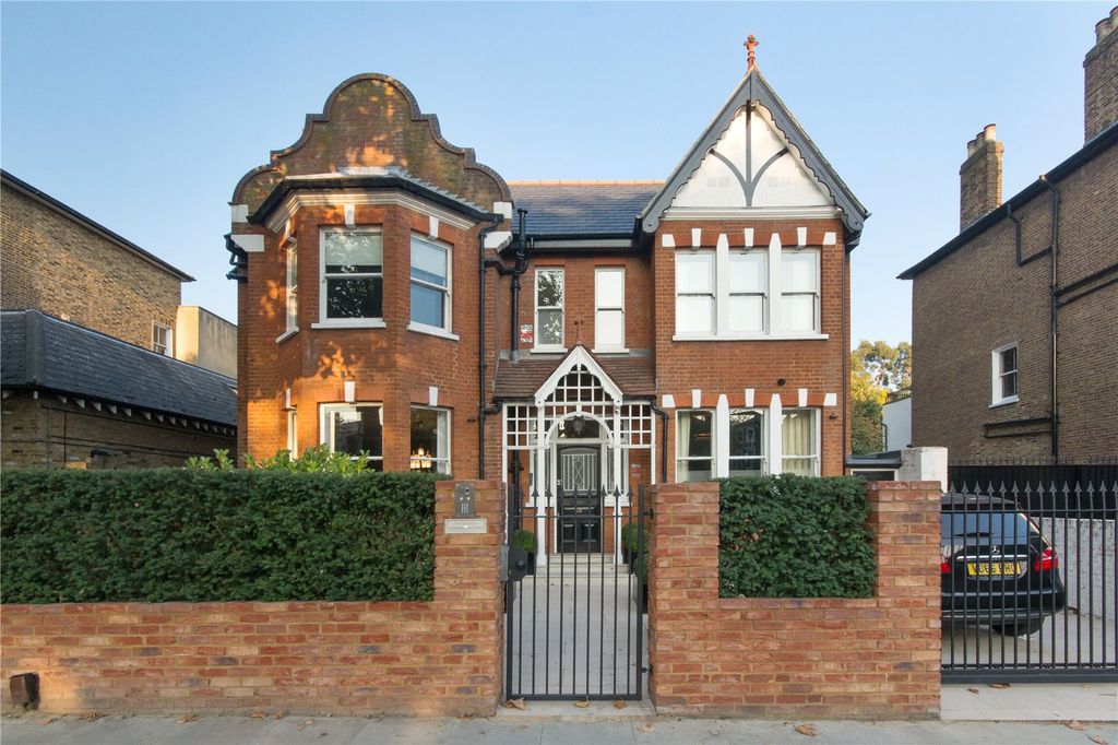 Property photo 3 of 19 Picture No. 21