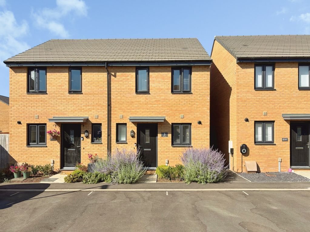 Property photo 1 of 19 d3F7509F-1
