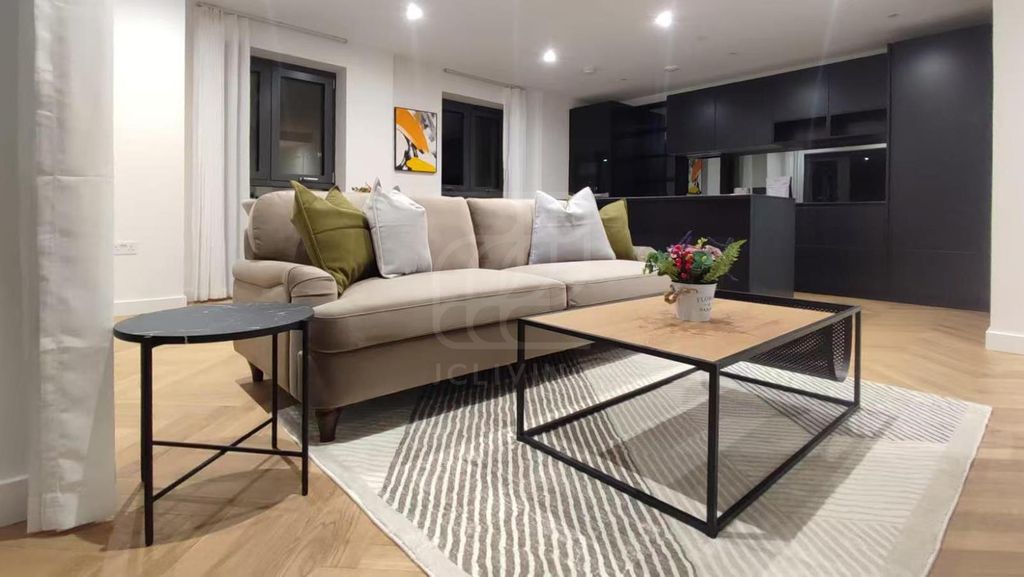 Property photo 1 of 10 CH08 (11).Jpg