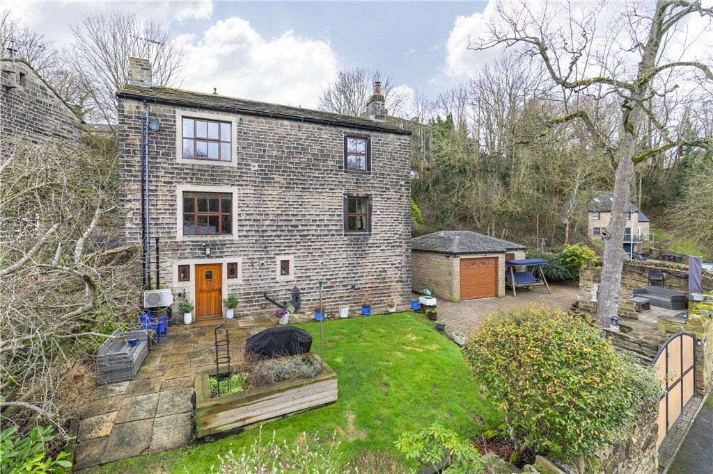 Property photo 1 of 17 Rear External