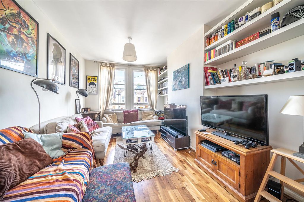 Property photo 1 of 10