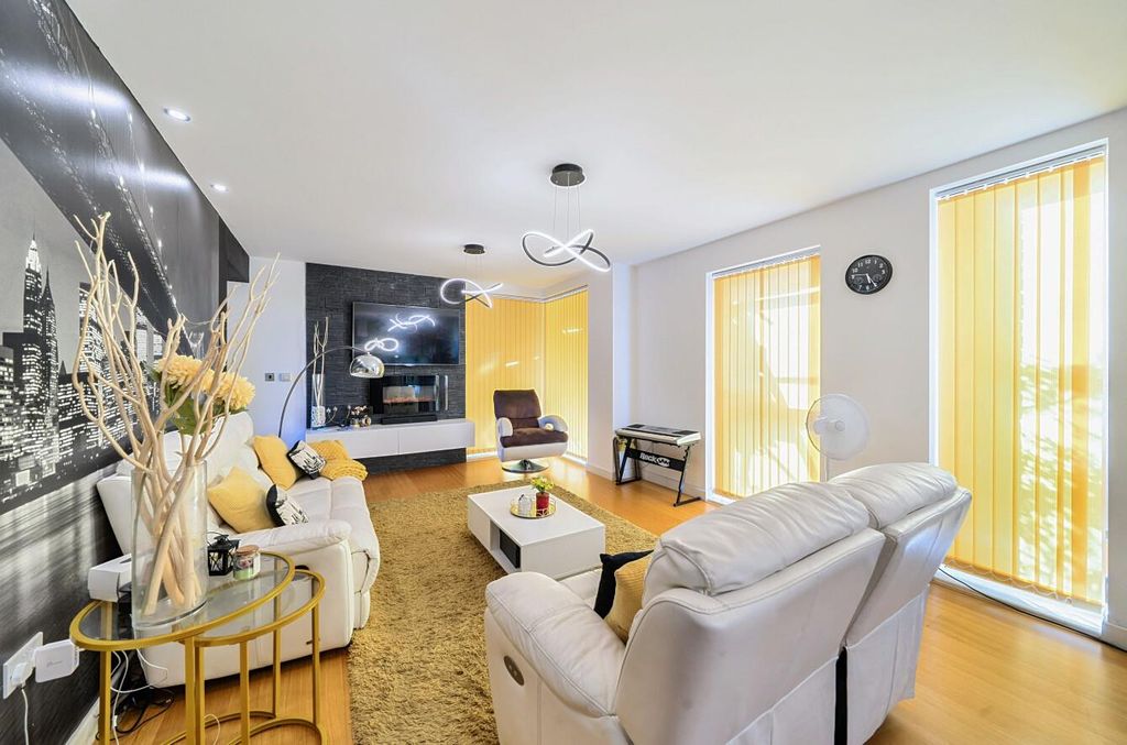Property photo 2 of 13 Davidson Frost-Wellings, Dfw, Fulford House, Stanm