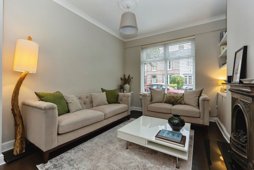 Property photo 3 of 23 Pbox-Img.Jpg