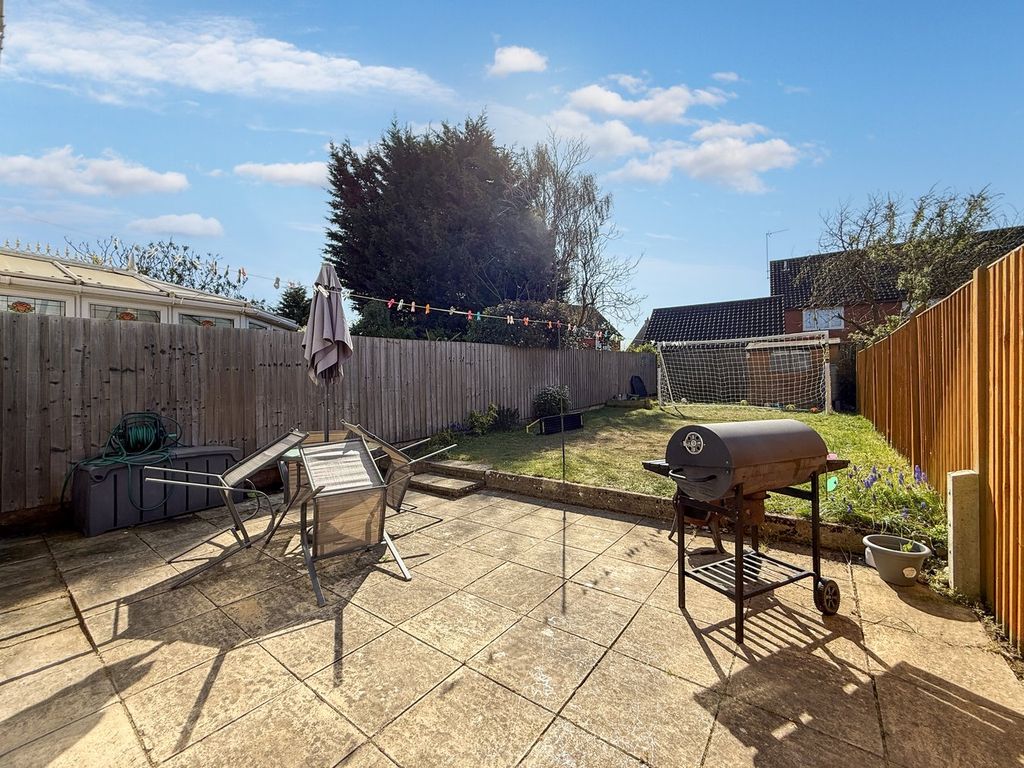 Property photo 3 of 11