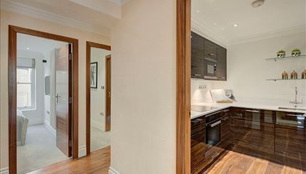 Property photo 2 of 9 Photo 1