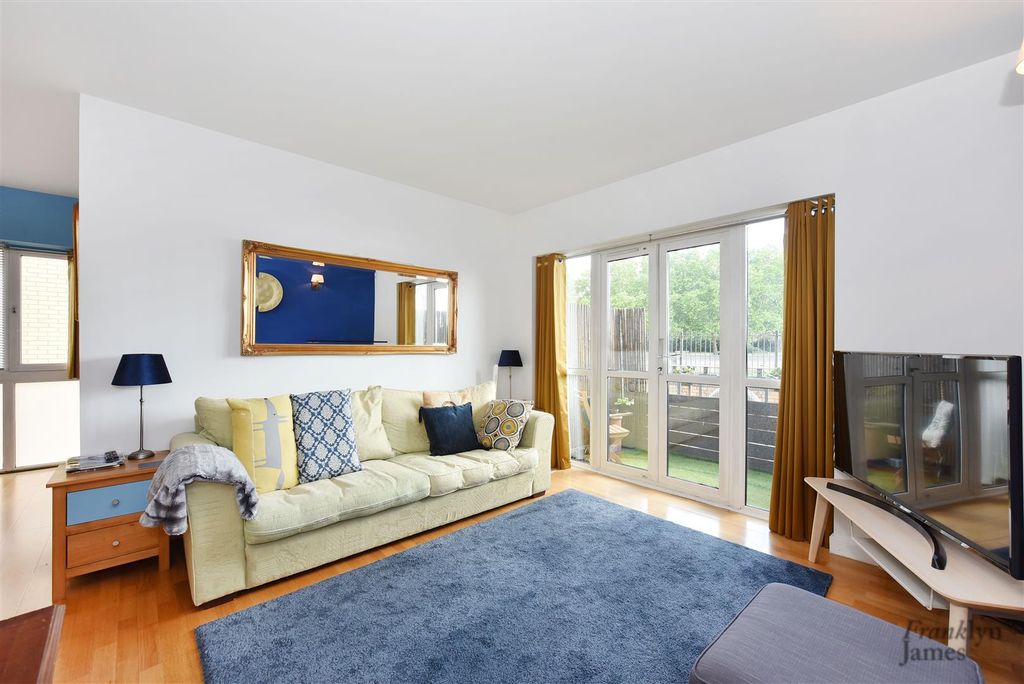 Property photo 1 of 15 Riverview Court (10).Jpg