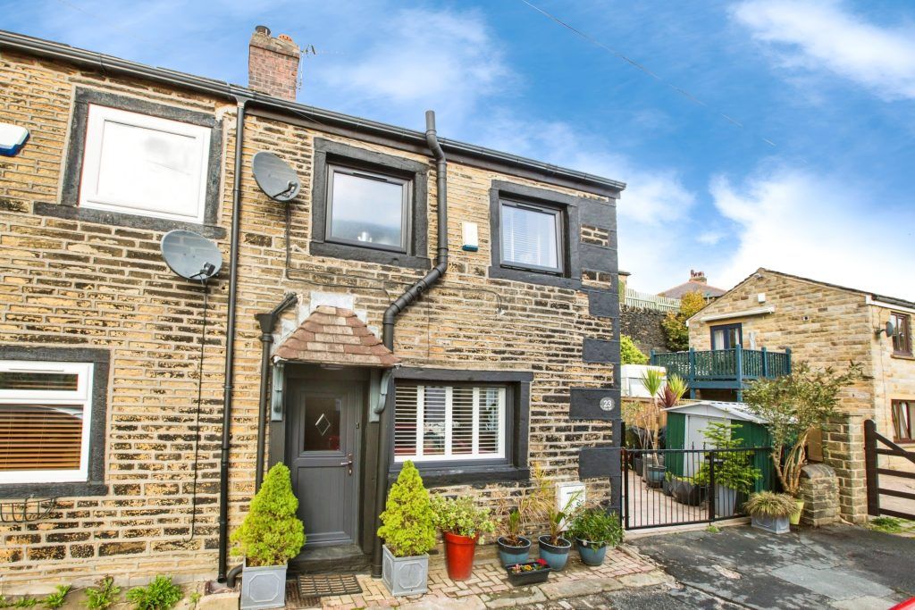 Property photo 1 of 20