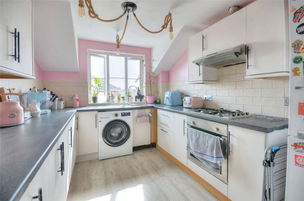 Property photo 2 of 10 Picture No. 09