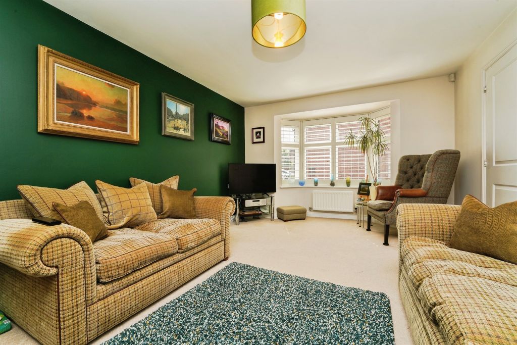Property photo 2 of 17