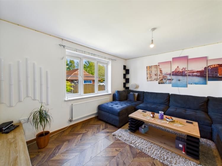 Property photo 3 of 21