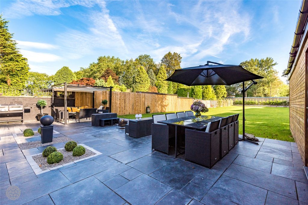 Property photo 2 of 45 Picture 2