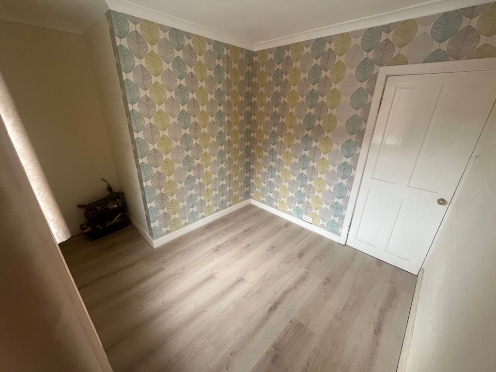 Property photo 3 of 5 Img_3423