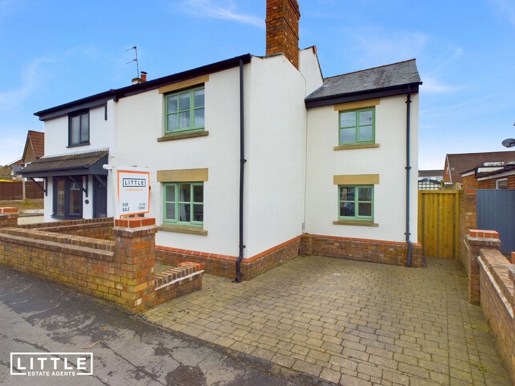 Property photo 1 of 31 Photo 10