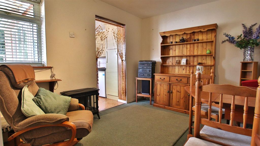 Property photo 2 of 20 Img_8422.Jpg