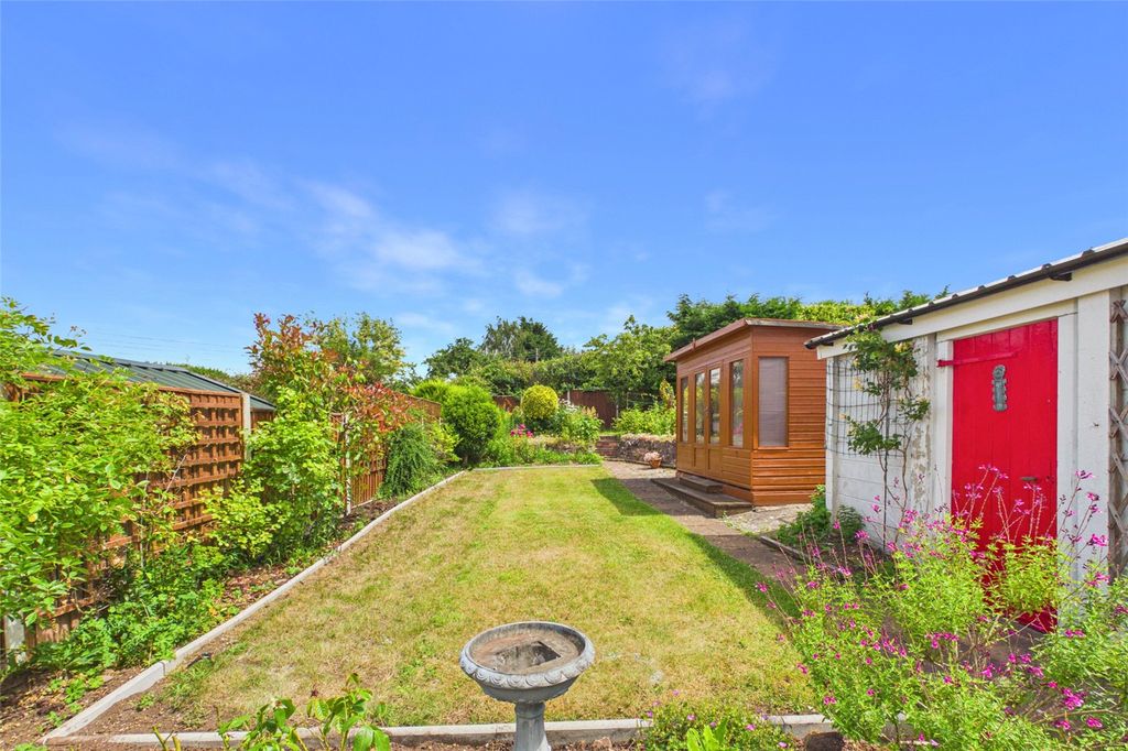 Property photo 3 of 30 Picture No. 14