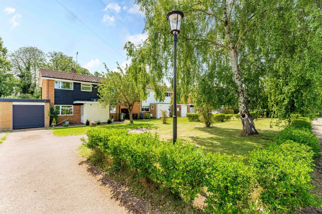 Property photo 1 of 30