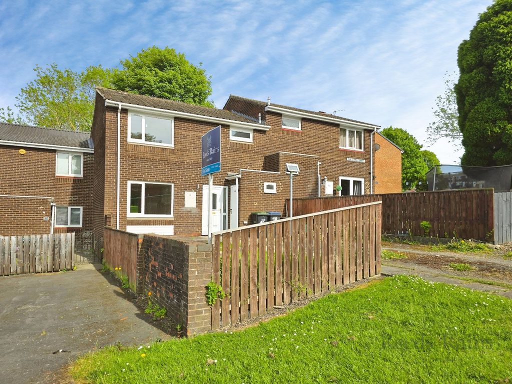 Property photo 1 of 11 External