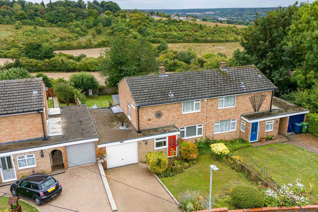 Property photo 1 of 23