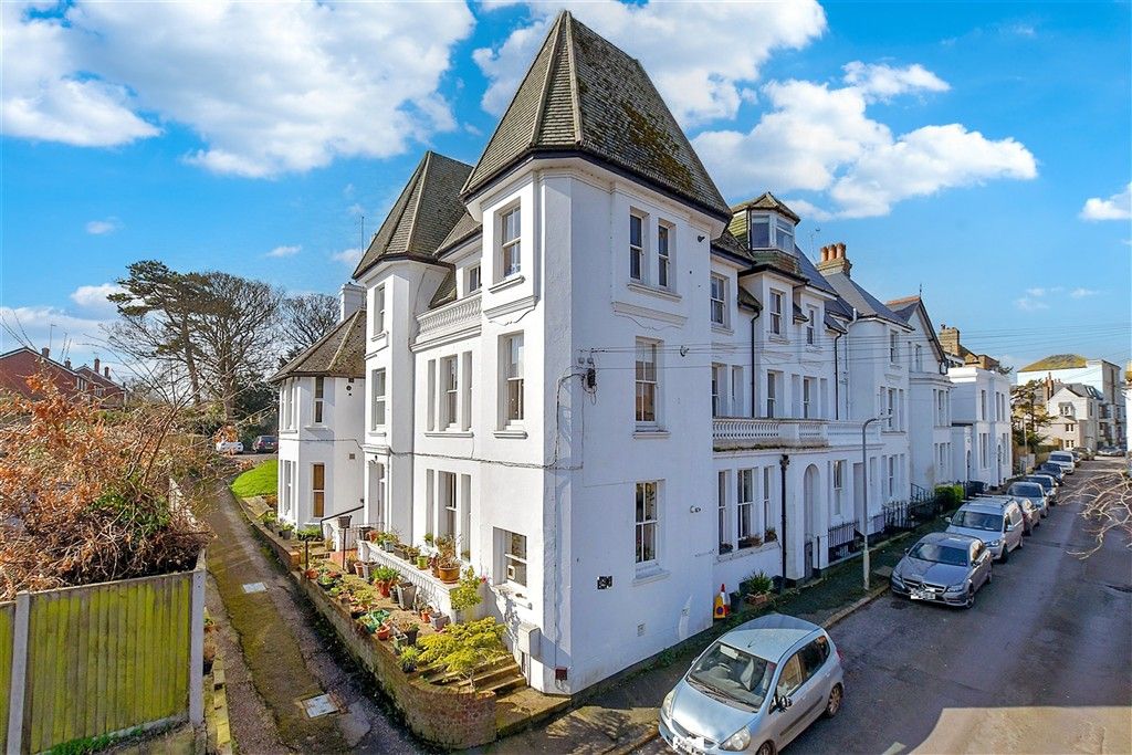 Property photo 3 of 12 External (Web)