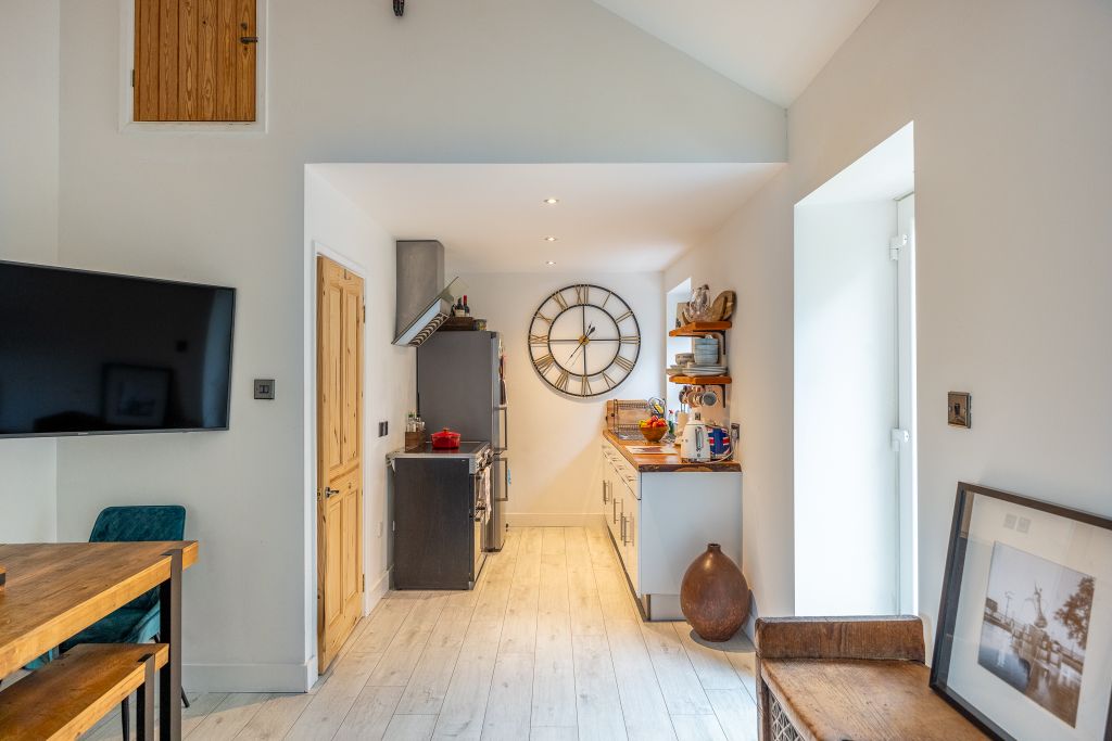 Additional image 6 of 1 bed flat for saleConstitution Steps, St. Peter Port, Guernsey GY1